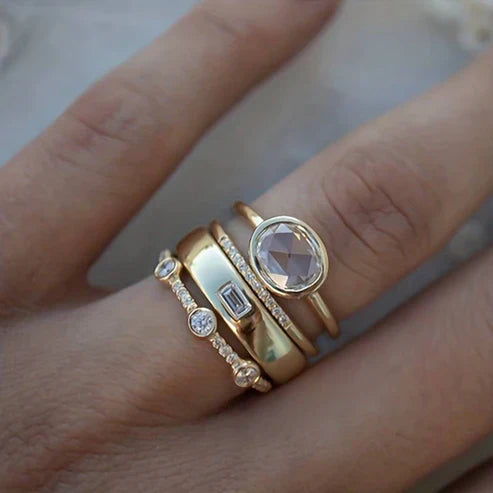 Set of Golden Rings With Zirconia