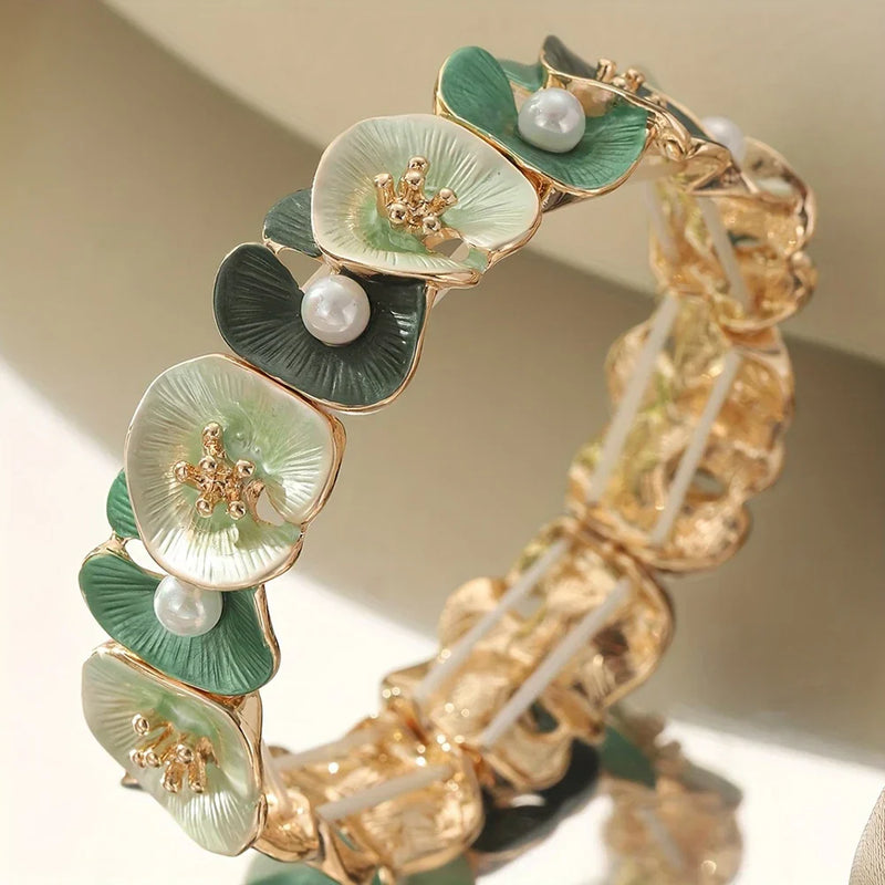 Green Pearl Bracelet